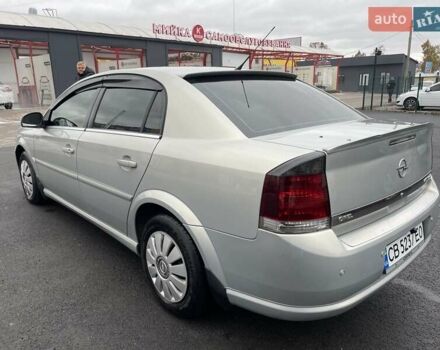 Сірий Опель Вектра, об'ємом двигуна 2.2 л та пробігом 220 тис. км за 4850 $, фото 2 на Automoto.ua