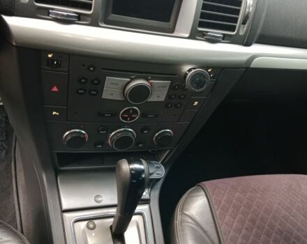 Серый Опель Вектра, объемом двигателя 2.2 л и пробегом 250 тыс. км за 6500 $, фото 8 на Automoto.ua