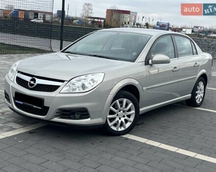 Серый Опель Вектра, объемом двигателя 2.2 л и пробегом 138 тыс. км за 6500 $, фото 4 на Automoto.ua