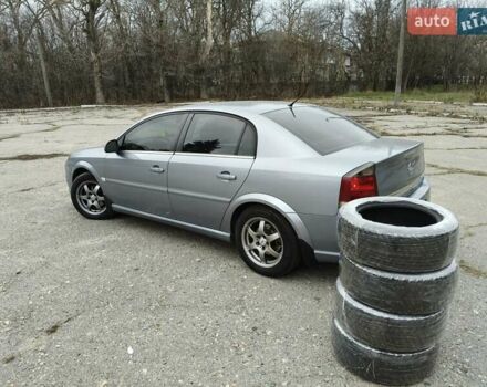 Серый Опель Вектра, объемом двигателя 2.2 л и пробегом 228 тыс. км за 7000 $, фото 2 на Automoto.ua