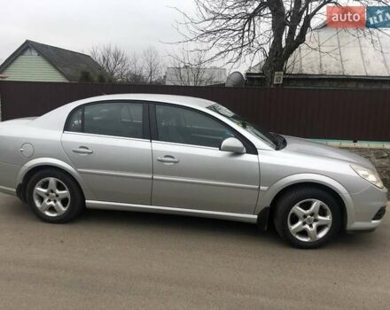 Серый Опель Вектра, объемом двигателя 1.8 л и пробегом 158 тыс. км за 8000 $, фото 1 на Automoto.ua