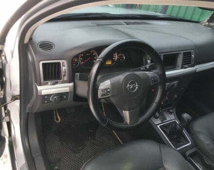 Сірий Опель Вектра, об'ємом двигуна 2.2 л та пробігом 275 тис. км за 4700 $, фото 4 на Automoto.ua