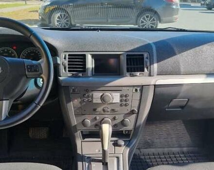 Серый Опель Вектра, объемом двигателя 2.2 л и пробегом 268 тыс. км за 5500 $, фото 12 на Automoto.ua