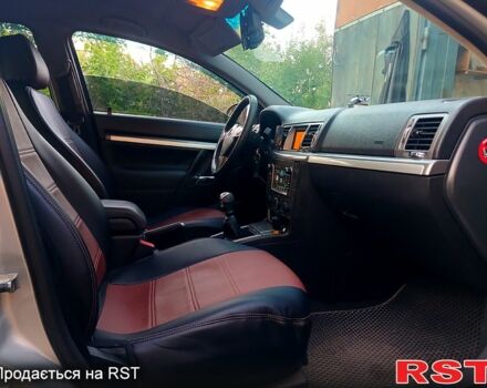 Сірий Опель Вектра, об'ємом двигуна 2.2 л та пробігом 234 тис. км за 5900 $, фото 5 на Automoto.ua