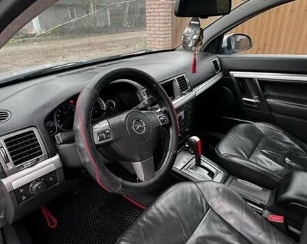 Серый Опель Вектра, объемом двигателя 2.2 л и пробегом 288 тыс. км за 4800 $, фото 6 на Automoto.ua