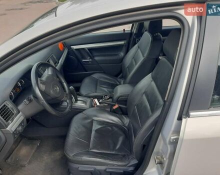 Серый Опель Вектра, объемом двигателя 2.2 л и пробегом 299 тыс. км за 6250 $, фото 10 на Automoto.ua