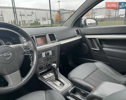 Серый Опель Вектра, объемом двигателя 2.2 л и пробегом 138 тыс. км за 6500 $, фото 17 на Automoto.ua