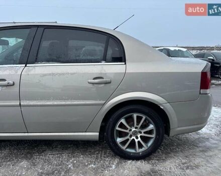 Серый Опель Вектра, объемом двигателя 2.2 л и пробегом 193 тыс. км за 4490 $, фото 3 на Automoto.ua