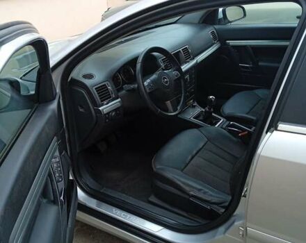 Серый Опель Вектра, объемом двигателя 0 л и пробегом 97 тыс. км за 9100 $, фото 6 на Automoto.ua