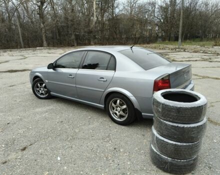 Сірий Опель Вектра, об'ємом двигуна 2.2 л та пробігом 228 тис. км за 7000 $, фото 2 на Automoto.ua