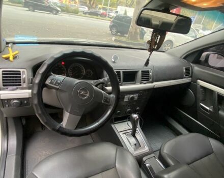 Сірий Опель Вектра, об'ємом двигуна 2.2 л та пробігом 300 тис. км за 6100 $, фото 4 на Automoto.ua