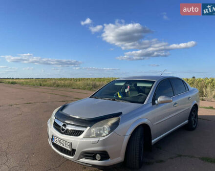 Серый Опель Вектра, объемом двигателя 2.2 л и пробегом 249 тыс. км за 5300 $, фото 1 на Automoto.ua