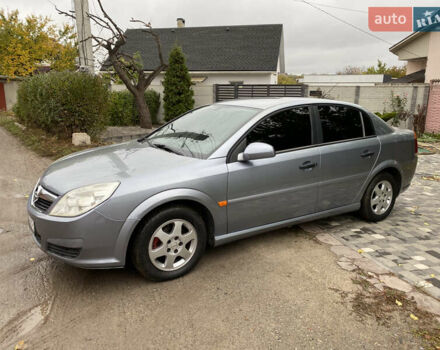 Сірий Опель Вектра, об'ємом двигуна 1.6 л та пробігом 200 тис. км за 4400 $, фото 1 на Automoto.ua