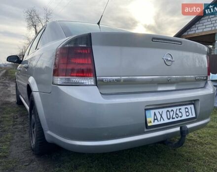 Сірий Опель Вектра, об'ємом двигуна 2.2 л та пробігом 232 тис. км за 4800 $, фото 11 на Automoto.ua