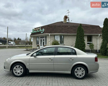 Сірий Опель Вектра, об'ємом двигуна 2.2 л та пробігом 232 тис. км за 4350 $, фото 3 на Automoto.ua