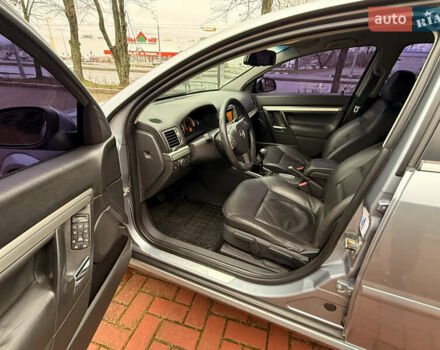 Сірий Опель Вектра, об'ємом двигуна 2.2 л та пробігом 188 тис. км за 5300 $, фото 15 на Automoto.ua