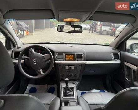 Серый Опель Вектра, объемом двигателя 1.6 л и пробегом 180 тыс. км за 6300 $, фото 10 на Automoto.ua