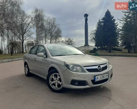 Серый Опель Вектра, объемом двигателя 2.2 л и пробегом 299 тыс. км за 6250 $, фото 2 на Automoto.ua