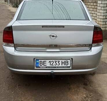 Сірий Опель Вектра, об'ємом двигуна 2.2 л та пробігом 369 тис. км за 6000 $, фото 4 на Automoto.ua
