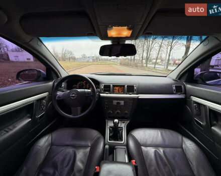 Серый Опель Вектра, объемом двигателя 2.2 л и пробегом 188 тыс. км за 5300 $, фото 16 на Automoto.ua