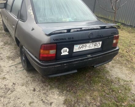 Серый Опель Вектра, объемом двигателя 1.6 л и пробегом 200 тыс. км за 700 $, фото 5 на Automoto.ua