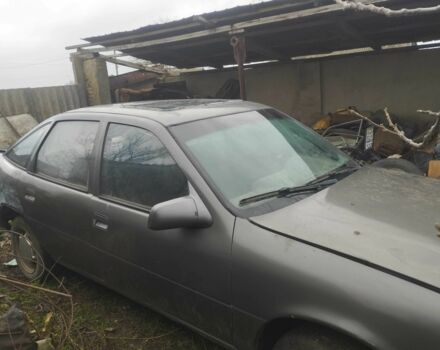 Серый Опель Вектра, объемом двигателя 0 л и пробегом 500 тыс. км за 300 $, фото 1 на Automoto.ua