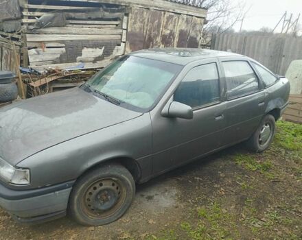 Серый Опель Вектра, объемом двигателя 0 л и пробегом 500 тыс. км за 300 $, фото 2 на Automoto.ua