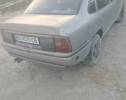 Серый Опель Вектра, объемом двигателя 2 л и пробегом 1000 тыс. км за 1000 $, фото 5 на Automoto.ua