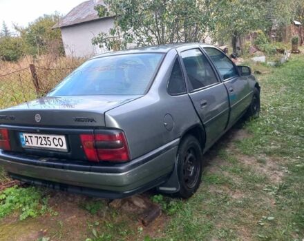 Сірий Опель Вектра, об'ємом двигуна 2 л та пробігом 250 тис. км за 1000 $, фото 5 на Automoto.ua