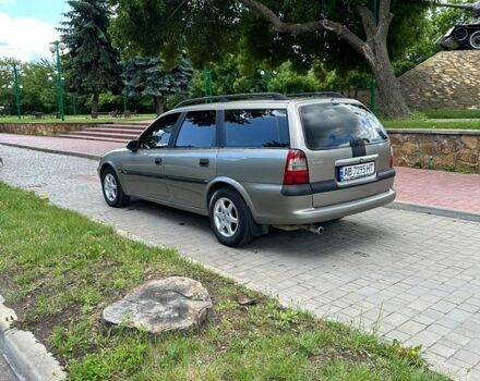 Сірий Опель Вектра, об'ємом двигуна 1.6 л та пробігом 320 тис. км за 2250 $, фото 6 на Automoto.ua