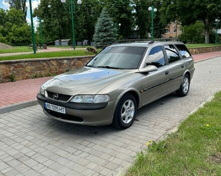 Сірий Опель Вектра, об'ємом двигуна 1.6 л та пробігом 320 тис. км за 2250 $, фото 8 на Automoto.ua