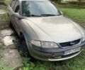 Серый Опель Вектра, объемом двигателя 1.6 л и пробегом 100 тыс. км за 704 $, фото 1 на Automoto.ua