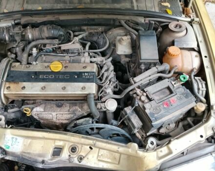 Серый Опель Вектра, объемом двигателя 1.8 л и пробегом 305 тыс. км за 500 $, фото 3 на Automoto.ua