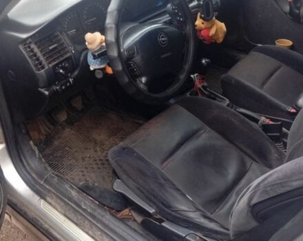 Серый Опель Вектра, объемом двигателя 1 л и пробегом 4 тыс. км за 1100 $, фото 1 на Automoto.ua