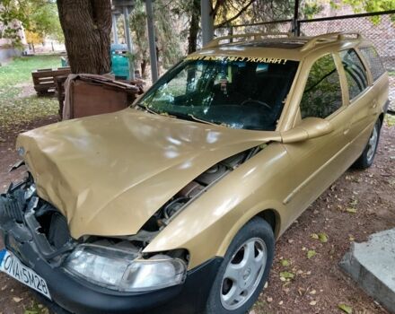 Серый Опель Вектра, объемом двигателя 1.8 л и пробегом 305 тыс. км за 500 $, фото 9 на Automoto.ua