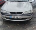 Серый Опель Вектра, объемом двигателя 2 л и пробегом 470 тыс. км за 1200 $, фото 1 на Automoto.ua