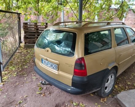 Серый Опель Вектра, объемом двигателя 1.8 л и пробегом 305 тыс. км за 500 $, фото 6 на Automoto.ua