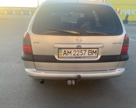 Серый Опель Вектра, объемом двигателя 2 л и пробегом 1000 тыс. км за 1500 $, фото 8 на Automoto.ua