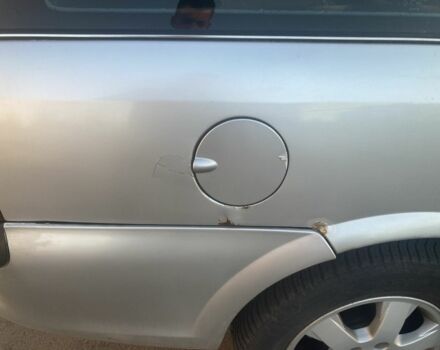 Серый Опель Вектра, объемом двигателя 2 л и пробегом 1000 тыс. км за 1500 $, фото 9 на Automoto.ua