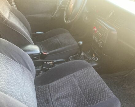 Серый Опель Вектра, объемом двигателя 2 л и пробегом 1000 тыс. км за 1500 $, фото 4 на Automoto.ua