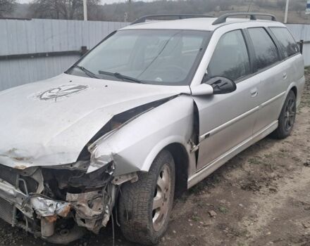 Серый Опель Вектра, объемом двигателя 2 л и пробегом 333 тыс. км за 500 $, фото 6 на Automoto.ua