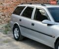 Сірий Опель Вектра, об'ємом двигуна 1.8 л та пробігом 331 тис. км за 1900 $, фото 2 на Automoto.ua