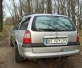 Серый Опель Вектра, объемом двигателя 2 л и пробегом 370 тыс. км за 2300 $, фото 5 на Automoto.ua