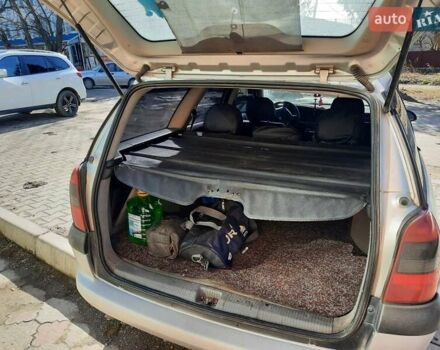 Серый Опель Вектра, объемом двигателя 2 л и пробегом 100 тыс. км за 3500 $, фото 5 на Automoto.ua