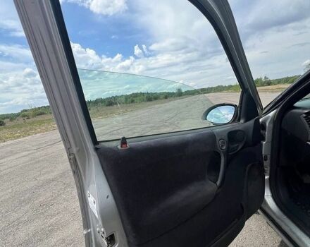 Серый Опель Вектра, объемом двигателя 1.6 л и пробегом 360 тыс. км за 1700 $, фото 28 на Automoto.ua