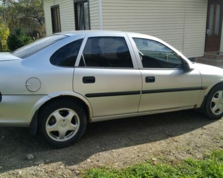 Серый Опель Вектра, объемом двигателя 1.6 л и пробегом 20 тыс. км за 2099 $, фото 5 на Automoto.ua