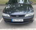 Сірий Опель Вектра, об'ємом двигуна 2 л та пробігом 313 тис. км за 2700 $, фото 1 на Automoto.ua