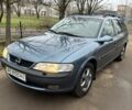 Сірий Опель Вектра, об'ємом двигуна 2 л та пробігом 270 тис. км за 2950 $, фото 1 на Automoto.ua