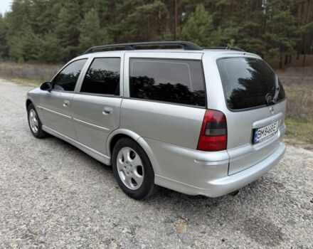 Серый Опель Вектра, объемом двигателя 1.8 л и пробегом 245 тыс. км за 2750 $, фото 2 на Automoto.ua