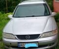 Сірий Опель Вектра, об'ємом двигуна 1.6 л та пробігом 320 тис. км за 1400 $, фото 2 на Automoto.ua